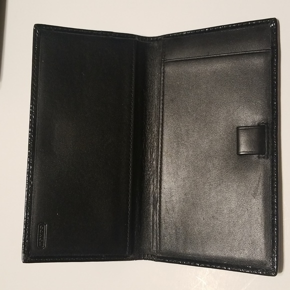 Coach tri fold wallet with matching checkbook - Picture 3 of 6